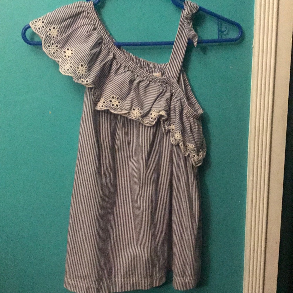 Blue and white strapped and of the shoulder